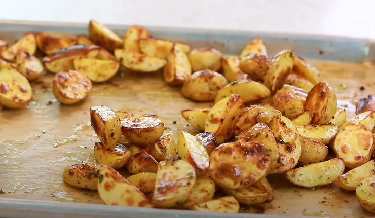 Roasted Rosemary Potatoes